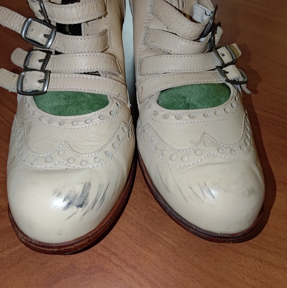 JOHN FLUEVOG Adrians : Alli 4-Buckle Mary Jane Brogue Wingtip Shoes US 7 Beige - Picture 2 of 16